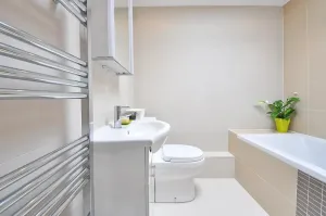 Jakie kleje sprawdzą się w łazience